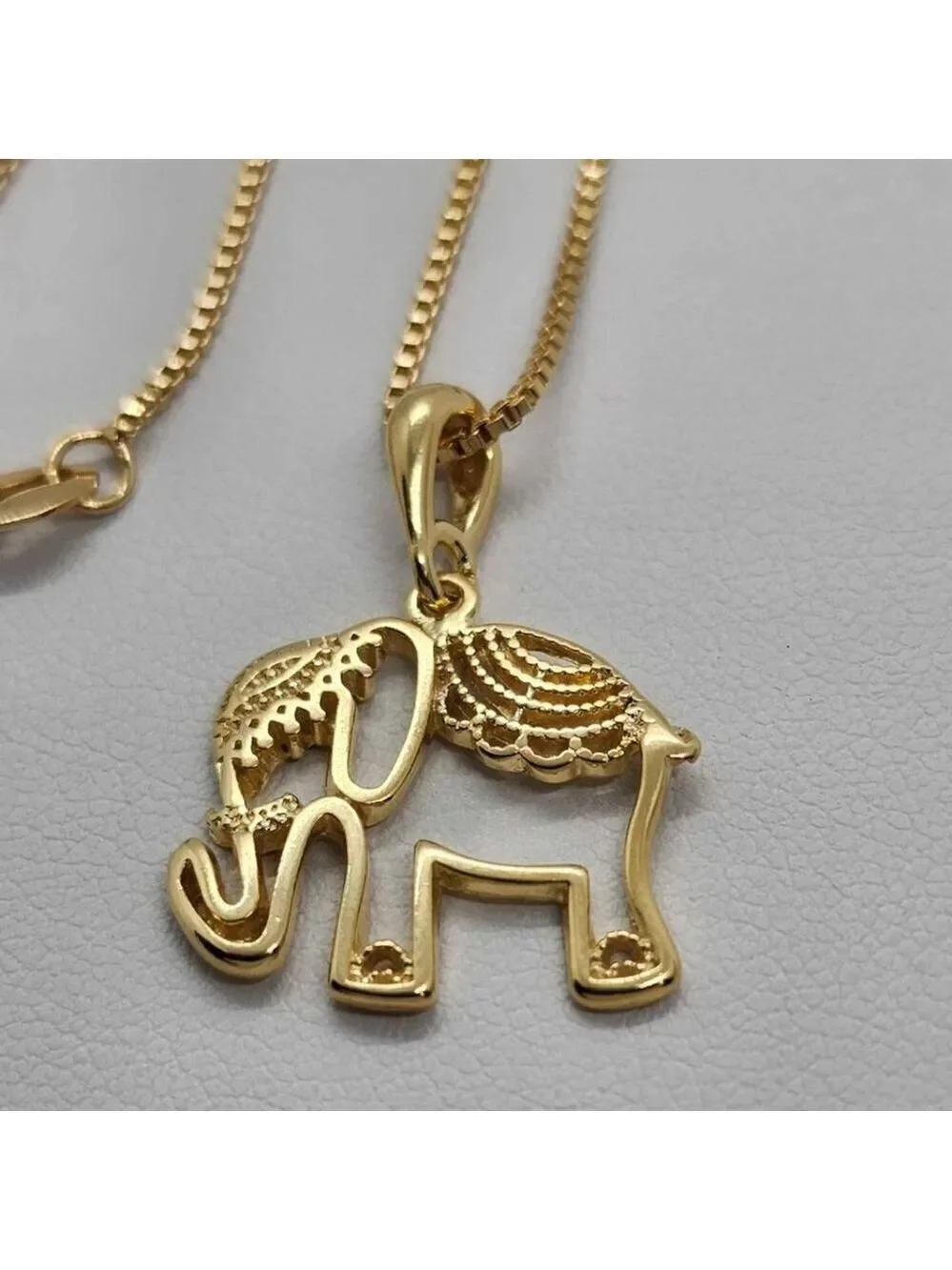 Brand New Brazilian 18k Gold Filled Elephant Necklace